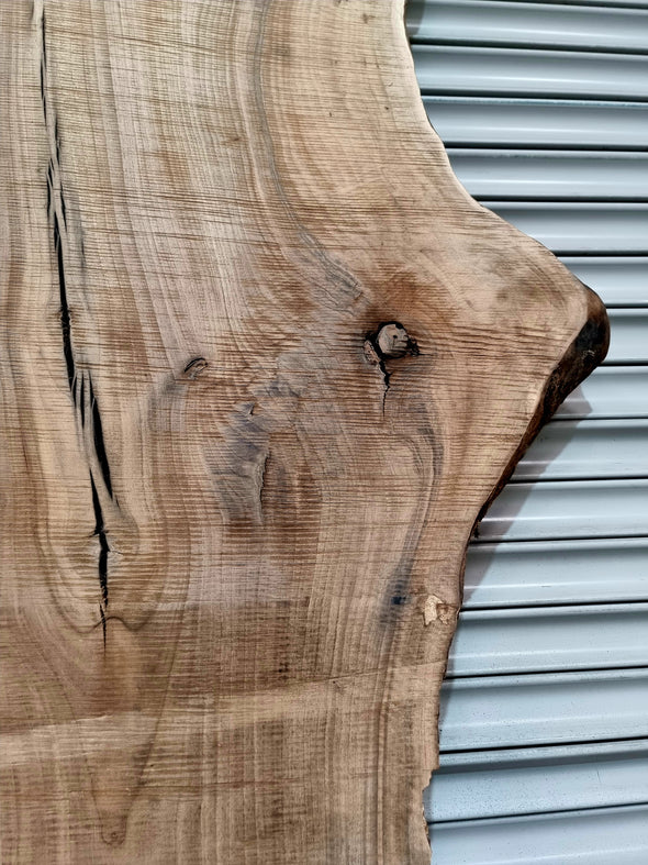 Walnut up to a length of 2.5m