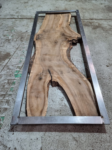 Walnut up to a length of 2.5m