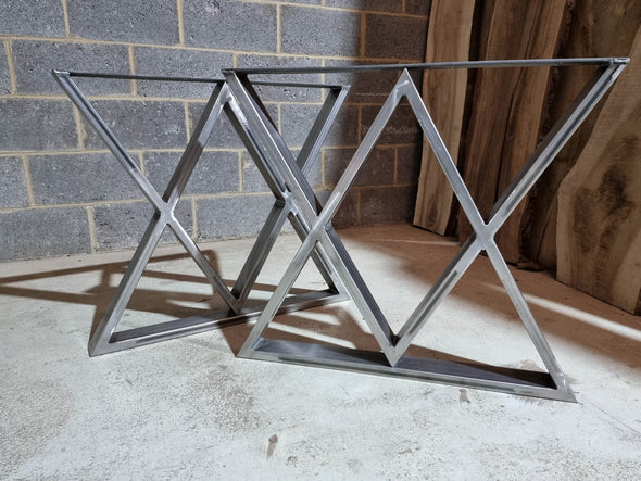 2x Industrial Table Zig-Zag